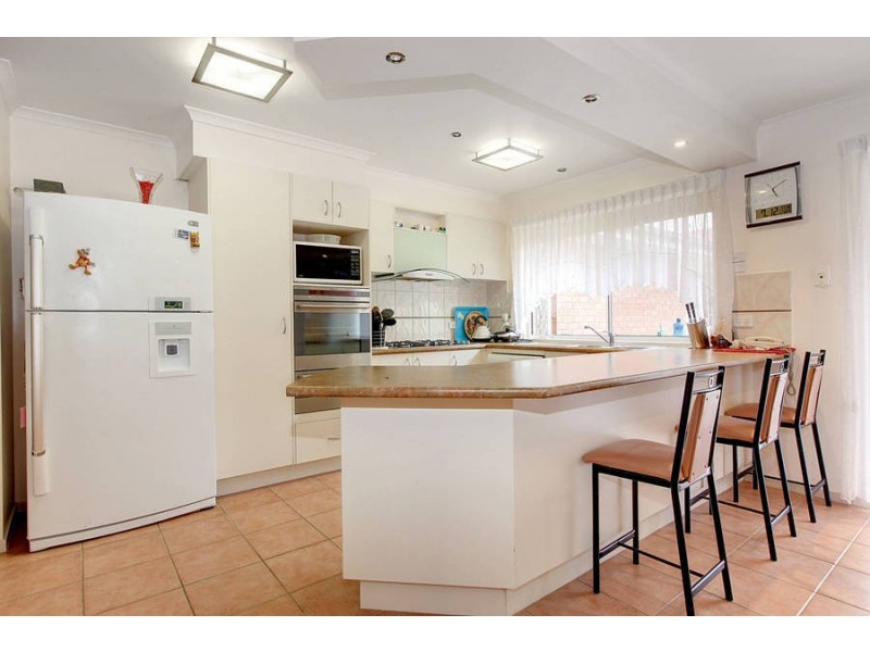 69 Landscape Drive, Hillside VIC 3037