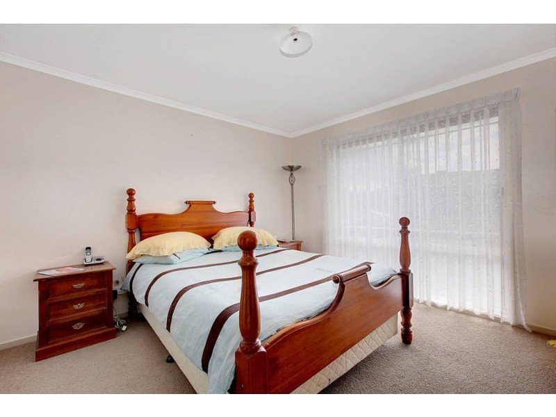 69 Landscape Drive, Hillside VIC 3037