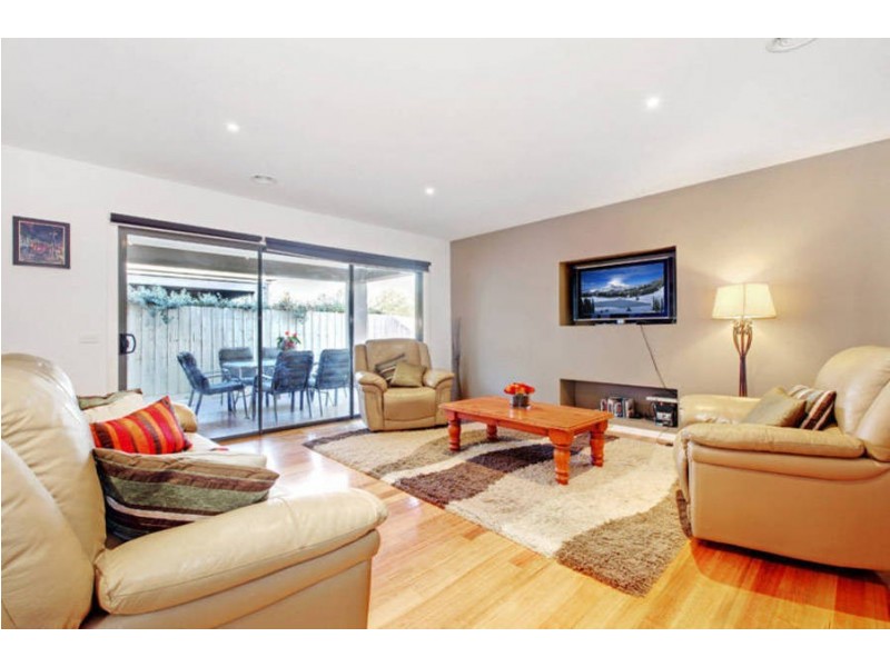 23 Lambert Court, Taylors Hill VIC 3037