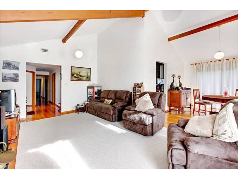 5 Riley Court, Keilor Downs VIC 3038