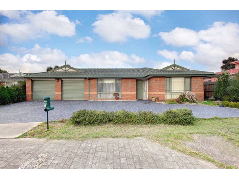 10 Mordaunt Drive, Hillside VIC 3037