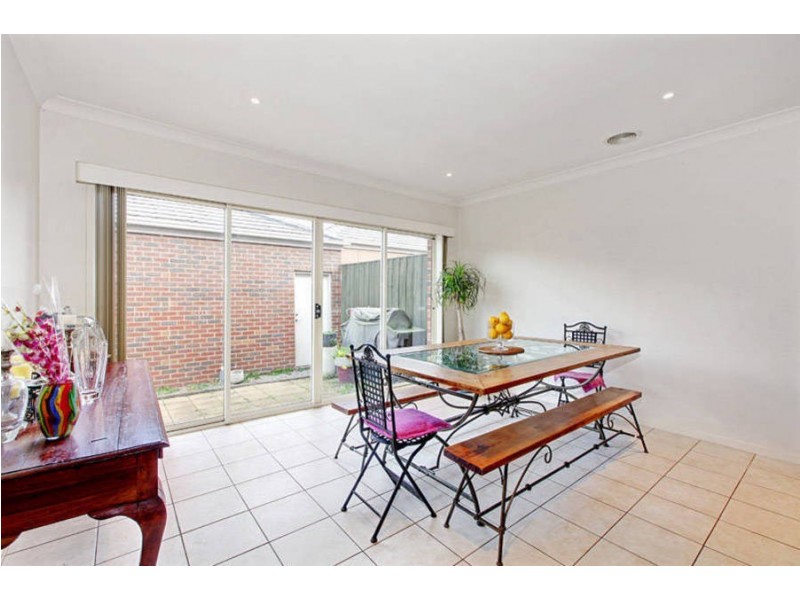 23 Wentworth Drive, Taylors Lakes VIC 3038