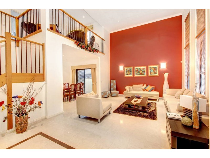 7 Silvan Walk, Taylors Hill VIC 3037