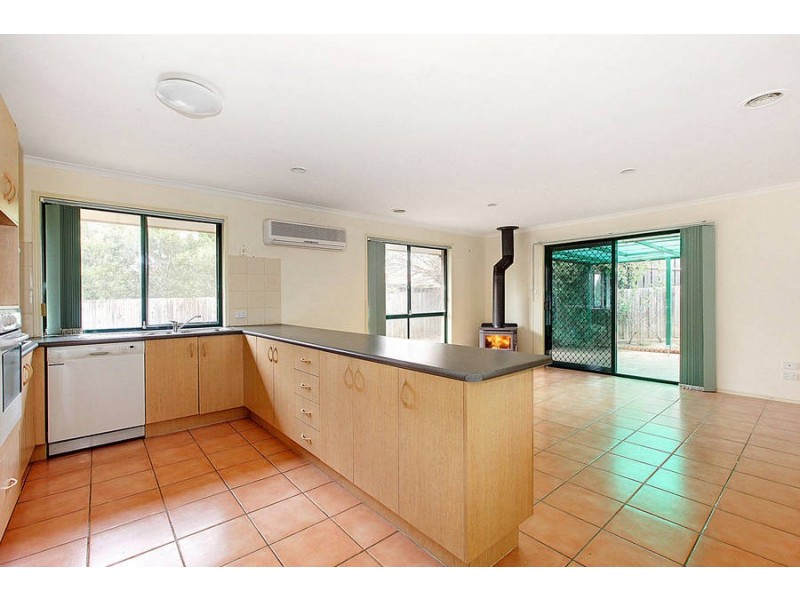 6 Balcombe Place, Hillside VIC 3037