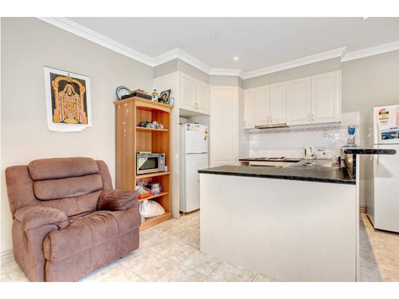 2/7 Lorraine Court, Hillside VIC 3037