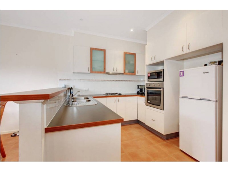 51 Amberlea Circuit, Taylors Hill VIC 3037