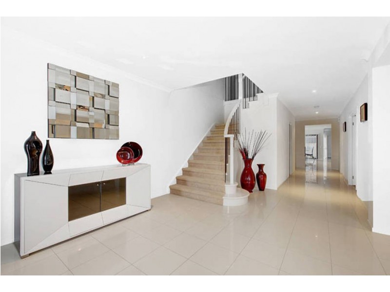 94 George Street, Taylors Hill VIC 3037