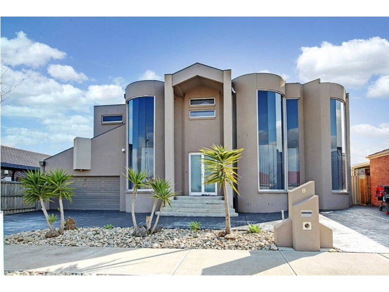 8 Argyle Way, Taylors Hill VIC 3037