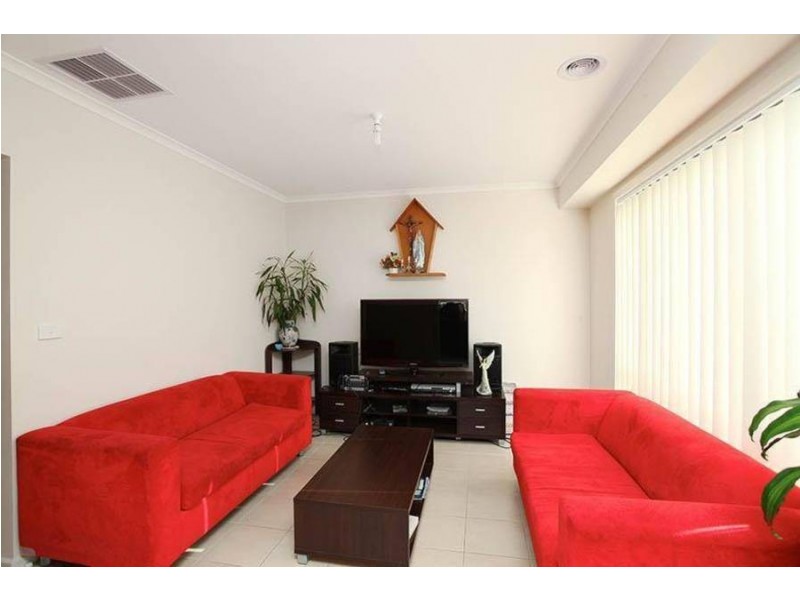 14 David Circuit, Hillside VIC 3037