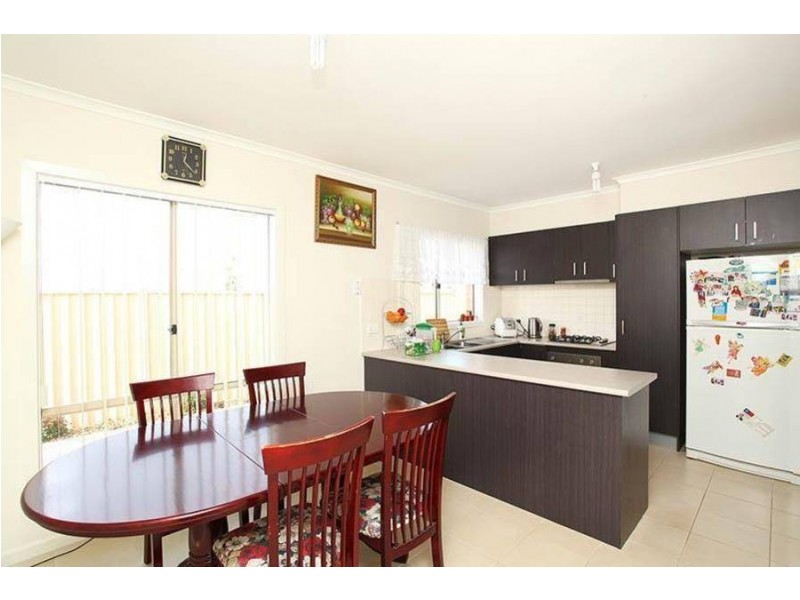 14 David Circuit, Hillside VIC 3037