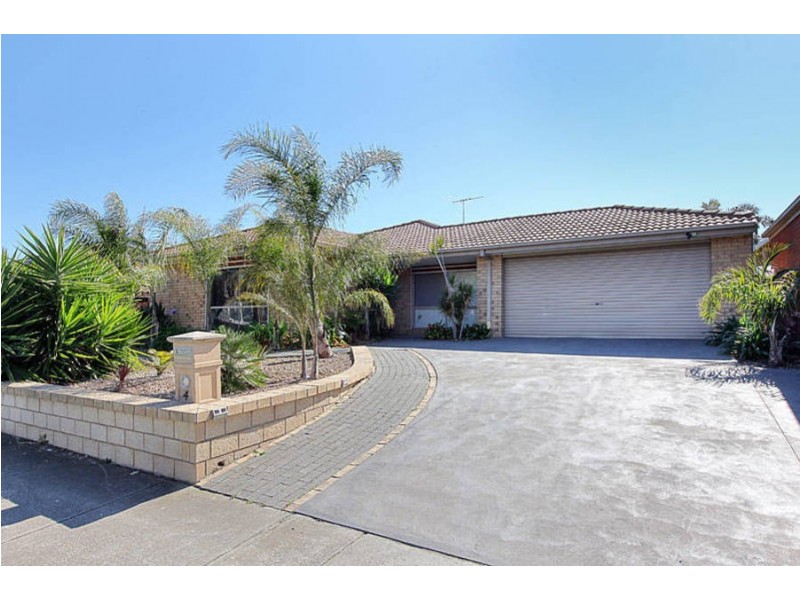 4 Catherine Drive, Hillside VIC 3037