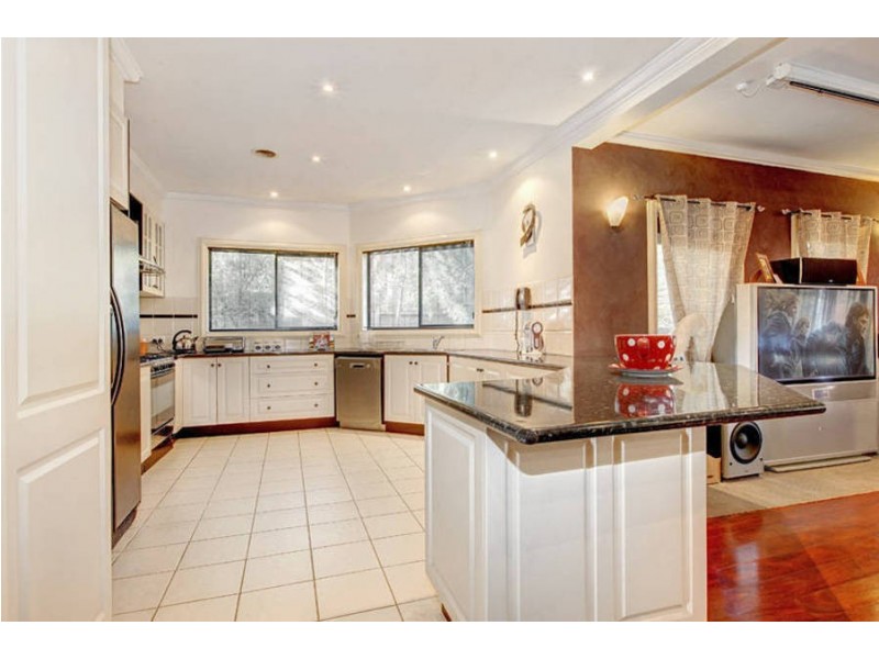 12 Apollo Court, Hillside VIC 3037