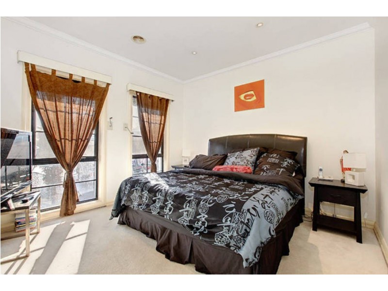 12 Apollo Court, Hillside VIC 3037