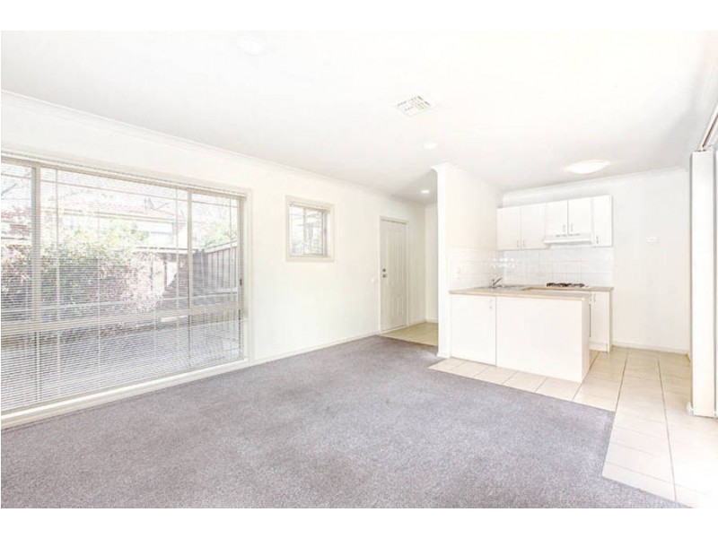 21/12 Pecks Road, Sydenham VIC 3037