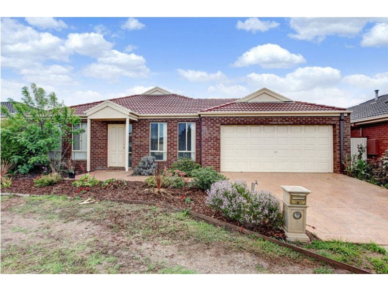 10 Marner Avenue, Hillside VIC 3037