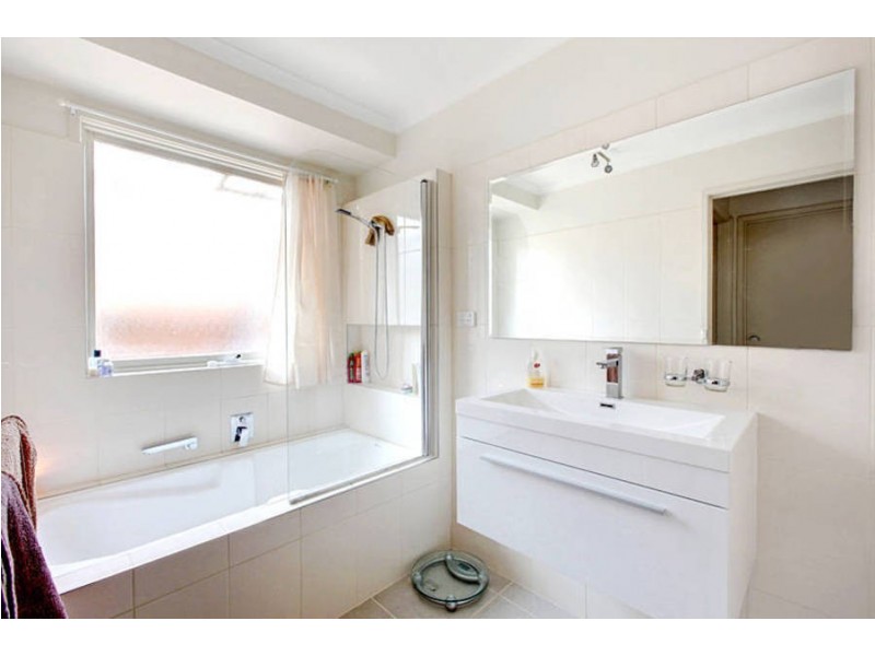 14 Granite Way, Delahey VIC 3037