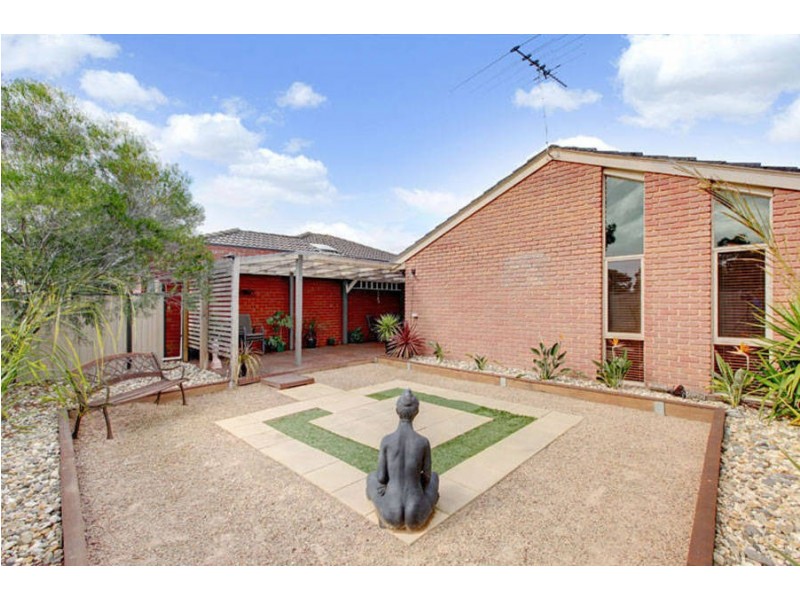 14 Granite Way, Delahey VIC 3037