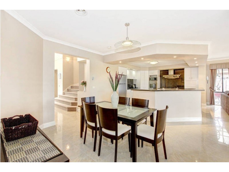 7 Chalmers Place, Taylors Lakes VIC 3038