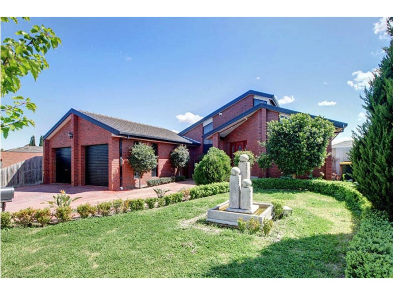 8 Oncidium Gardens, Keilor Downs VIC 3038