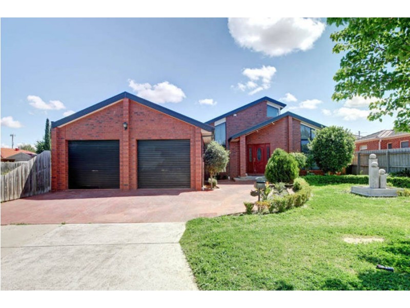 8 Oncidium Gardens, Keilor Downs VIC 3038