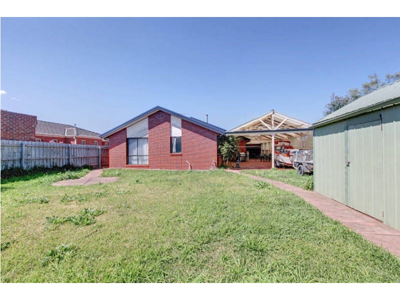 8 Oncidium Gardens, Keilor Downs VIC 3038