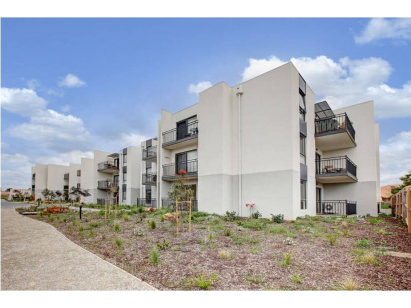 60/21-29 Trickey Avenue, Sydenham VIC 3037