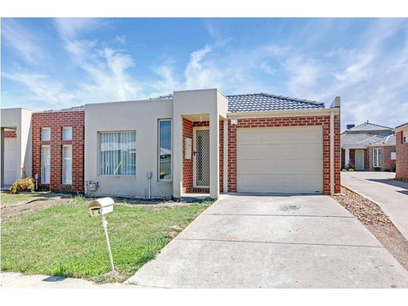 1/4 Lorraine Court, Hillside VIC 3037