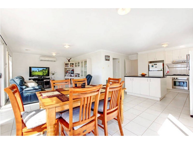 3 Clyde Close, Taylors Hill VIC 3037