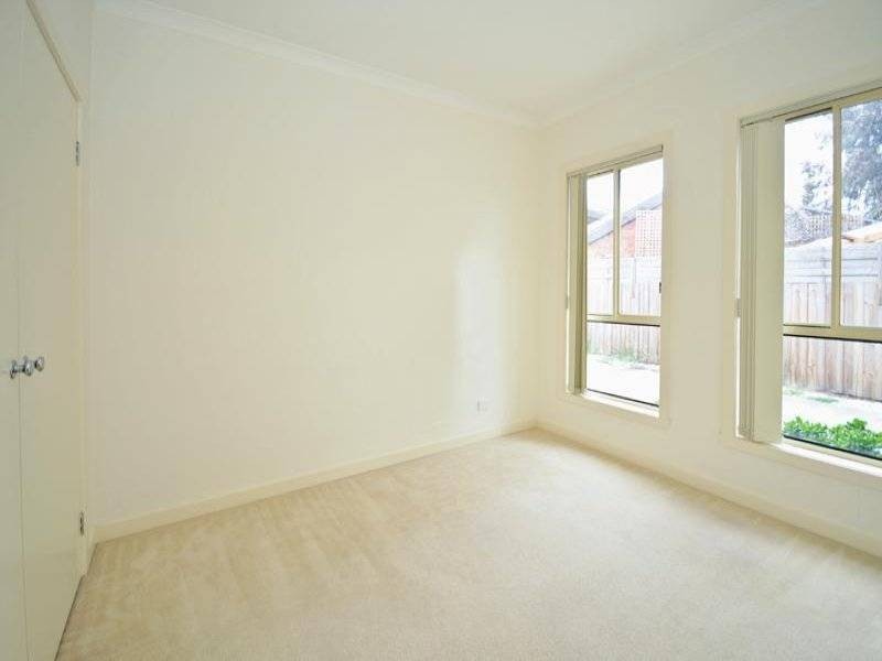 3/37 Victoria Road, Sydenham VIC 3037