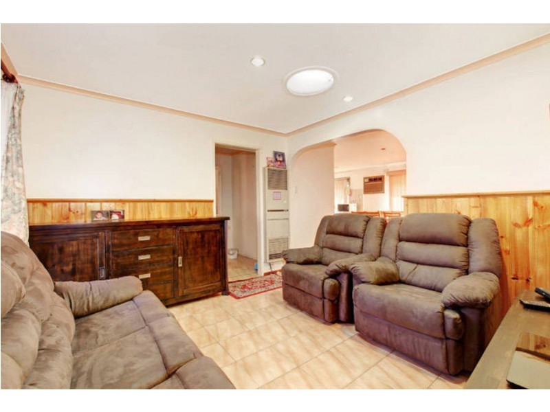 22 Lady Nelson Way, Taylors Lakes VIC 3038