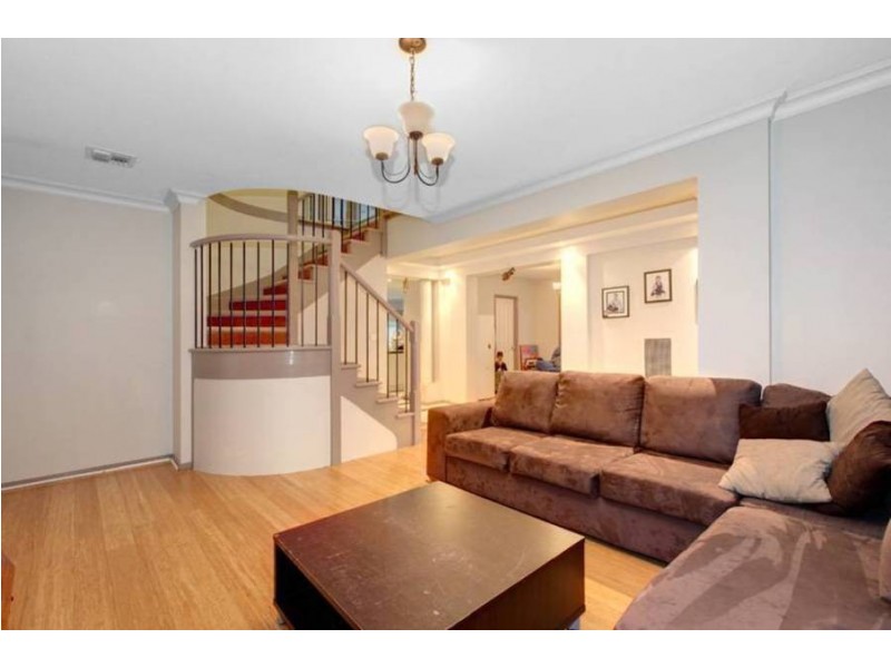 22 Torro Walk, Sydenham VIC 3037