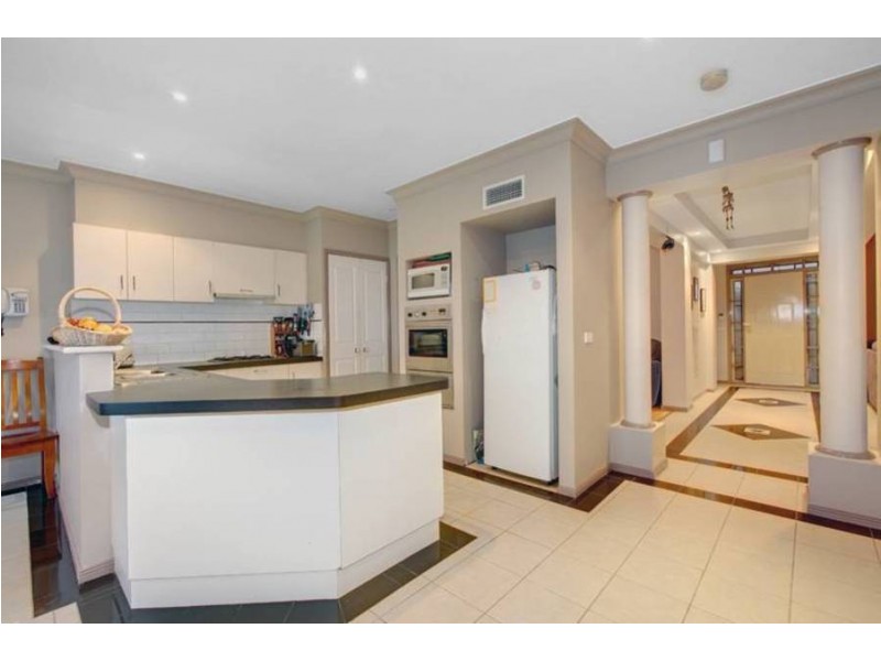 22 Torro Walk, Sydenham VIC 3037