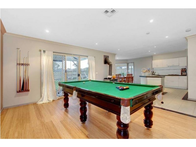 22 Torro Walk, Sydenham VIC 3037