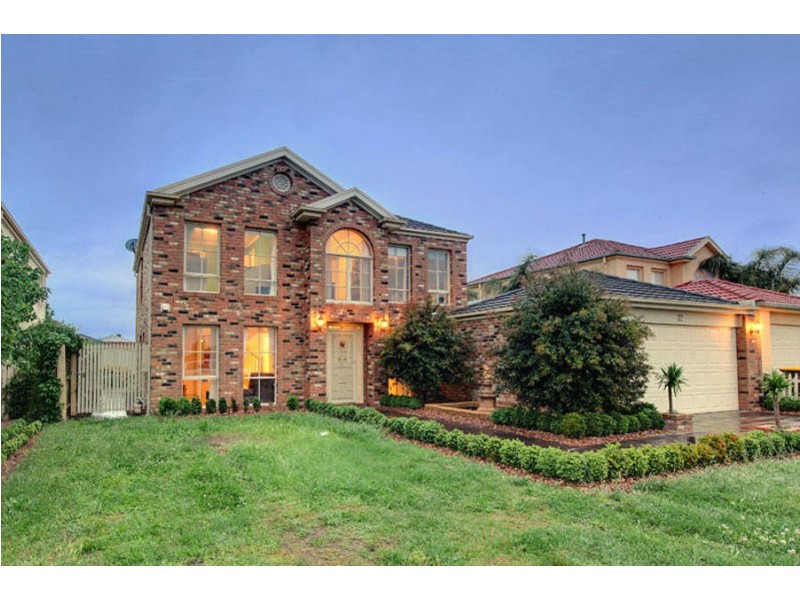 22 Torro Walk, Sydenham VIC 3037