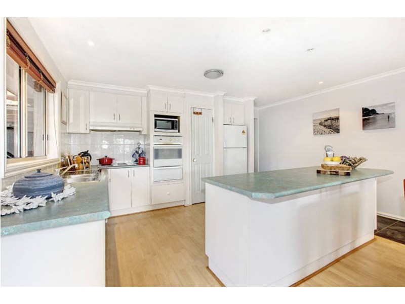 48 Panorama Drive, Hillside VIC 3037