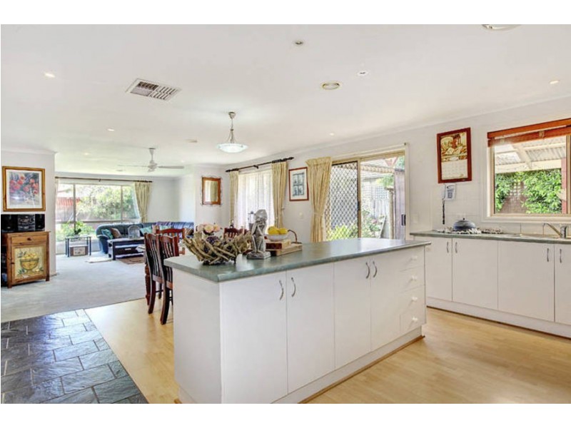 48 Panorama Drive, Hillside VIC 3037