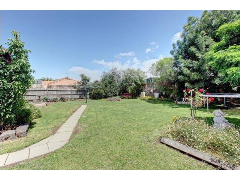 48 Panorama Drive, Hillside VIC 3037