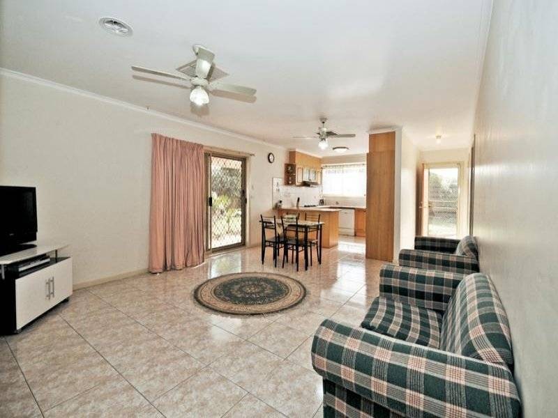 54 Bellbird Avenue, Taylors Lakes VIC 3038