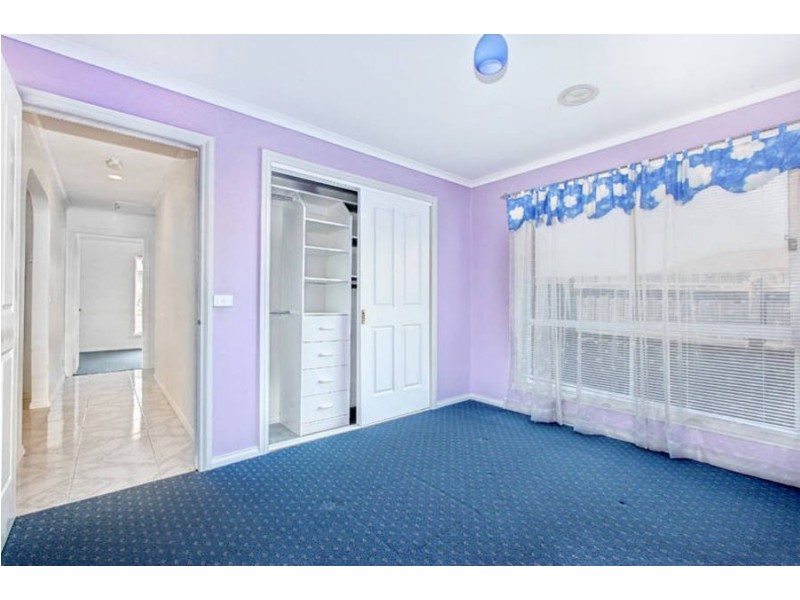 27 Marlock Way, Delahey VIC 3037