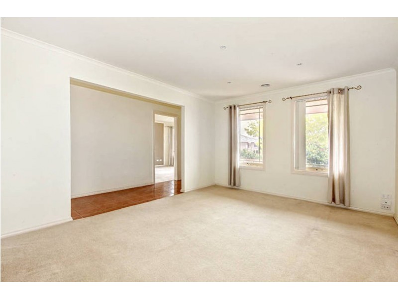 38 Timele Drive, Hillside VIC 3037