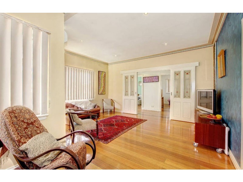 41 Avondale Avenue, St Albans VIC 3021