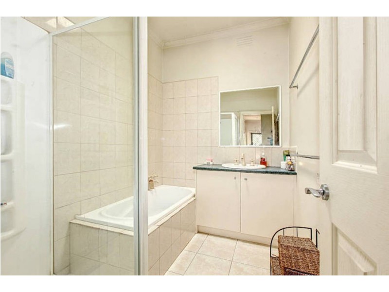 41 Avondale Avenue, St Albans VIC 3021