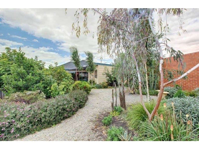 41 Avondale Avenue, St Albans VIC 3021