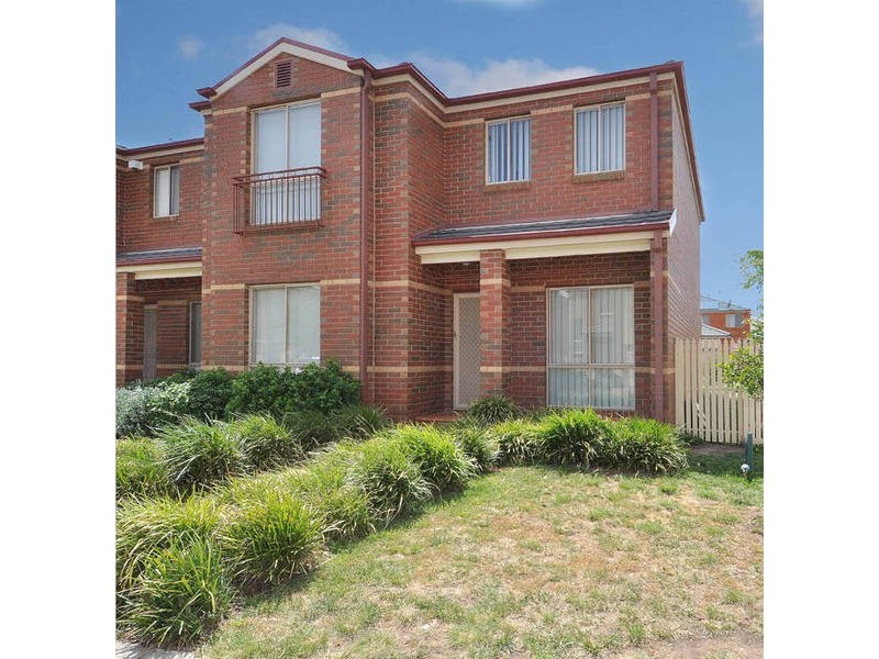 46 Amberlea Circuit, Taylors Hill VIC 3037