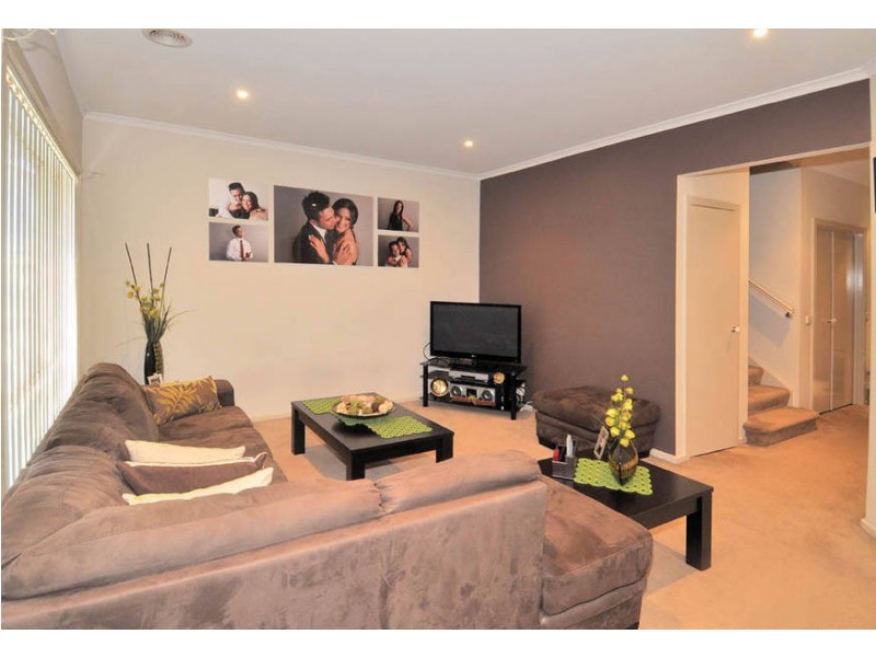 46 Amberlea Circuit, Taylors Hill VIC 3037