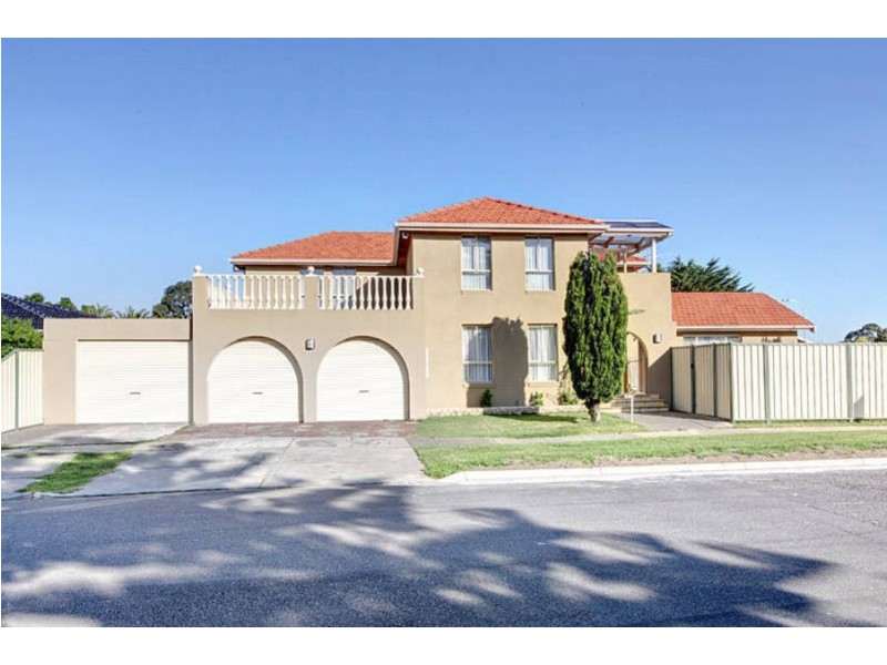 2 Thornhill Drive, Keilor Downs VIC 3038