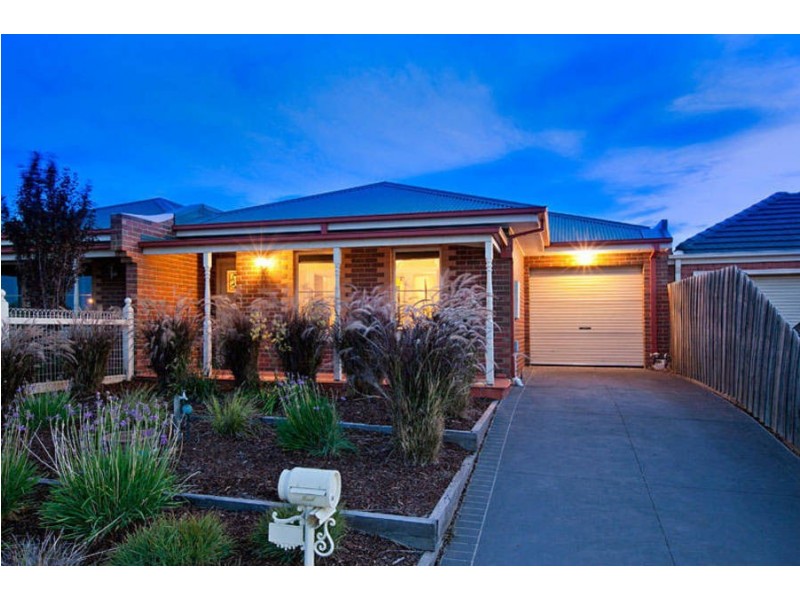 1/5 Padula Court, Hillside VIC 3037