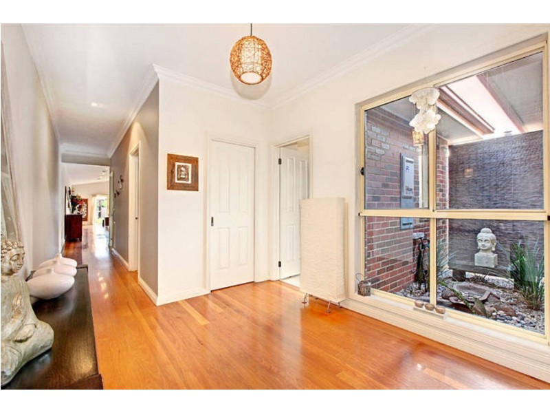 1/5 Padula Court, Hillside VIC 3037