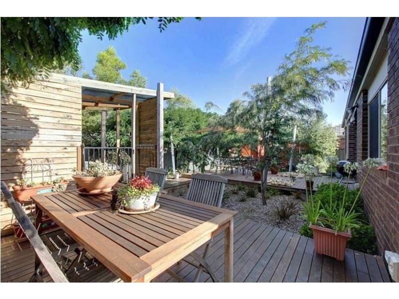 45 Melfin Drive, Hillside VIC 3037