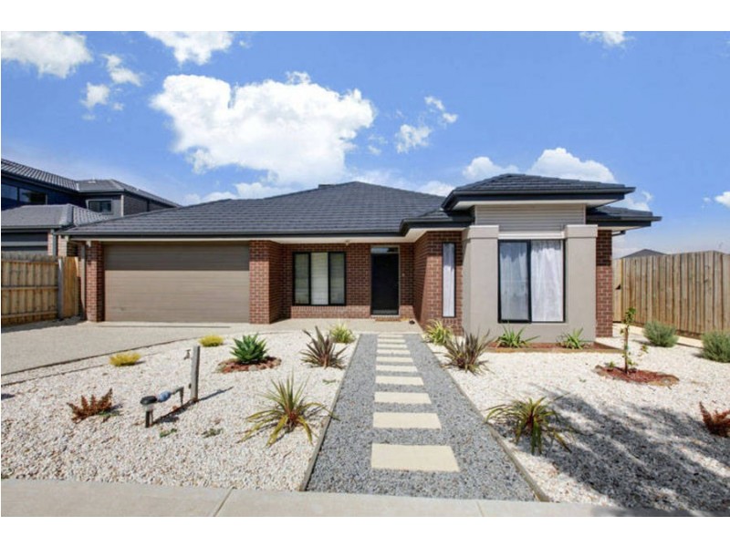14 Morton Boulevard, Taylors Hill VIC 3037
